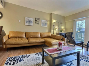 CountryCub- Shuttle to Slopes, views of pool, golf